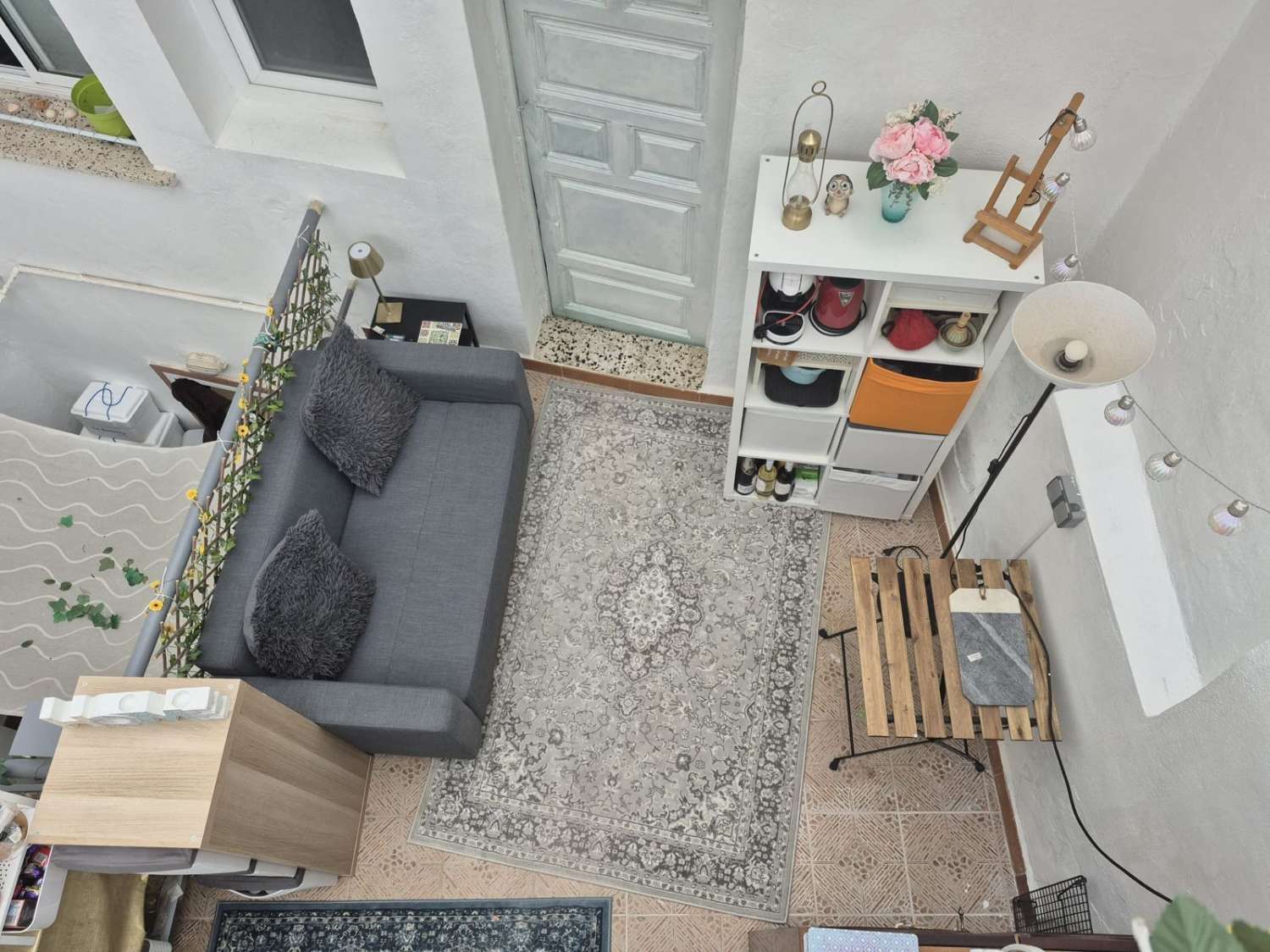 TRADICIÓN Y DISEÑO CONTEMPORÁNEO CON SOLÁRIUM Y VISTAS AL VALLE EN EL CORAZÓN DE ALHAURÍN