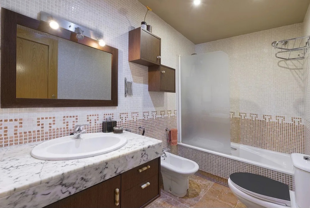 Impresionante chalet adosado en urbanización exclusiva con piscina en Capellanía, Alhaurín de la Torre