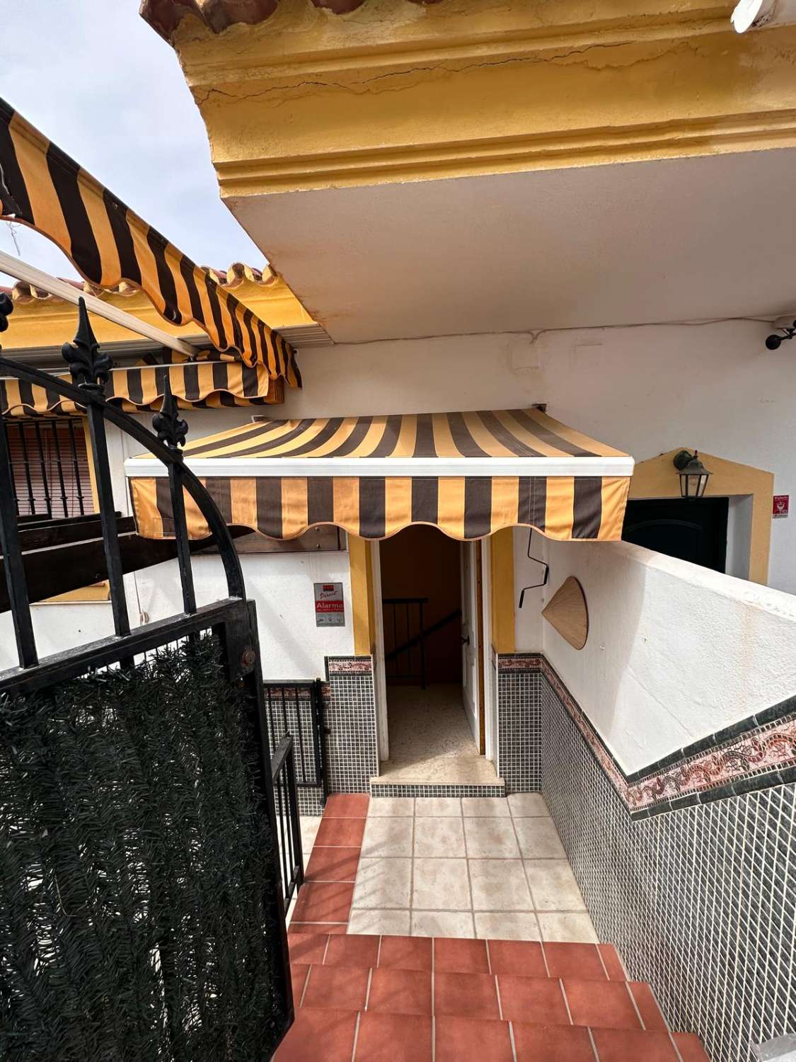 Chalet pareado con vistas al mar en Urb. Lo Cea – Rincón de la Victoria