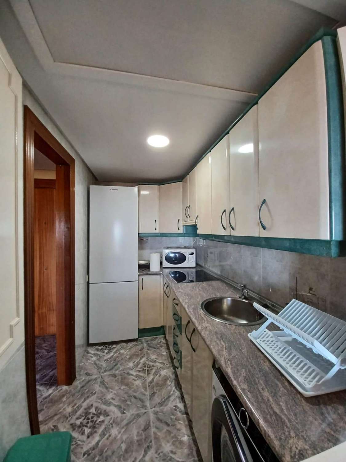 Apartamento en alquiler por temporadas en Torremolinos con vistas al mar