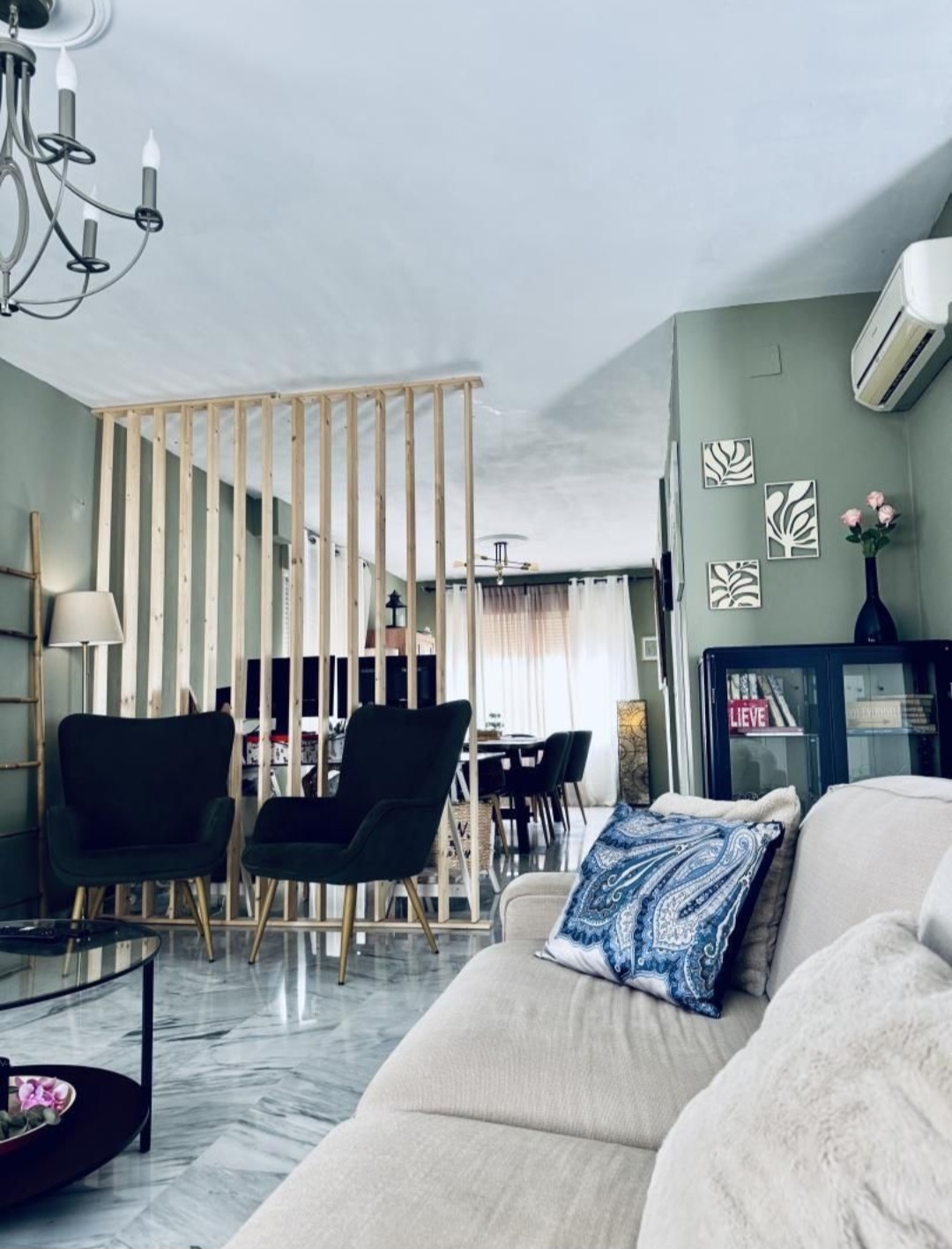 Magnífica vivienda en esquina de 190 m² en Alhaurin de la Torre