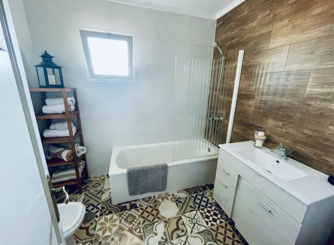 Magnífica vivienda en esquina de 190 m² en Alhaurin de la Torre