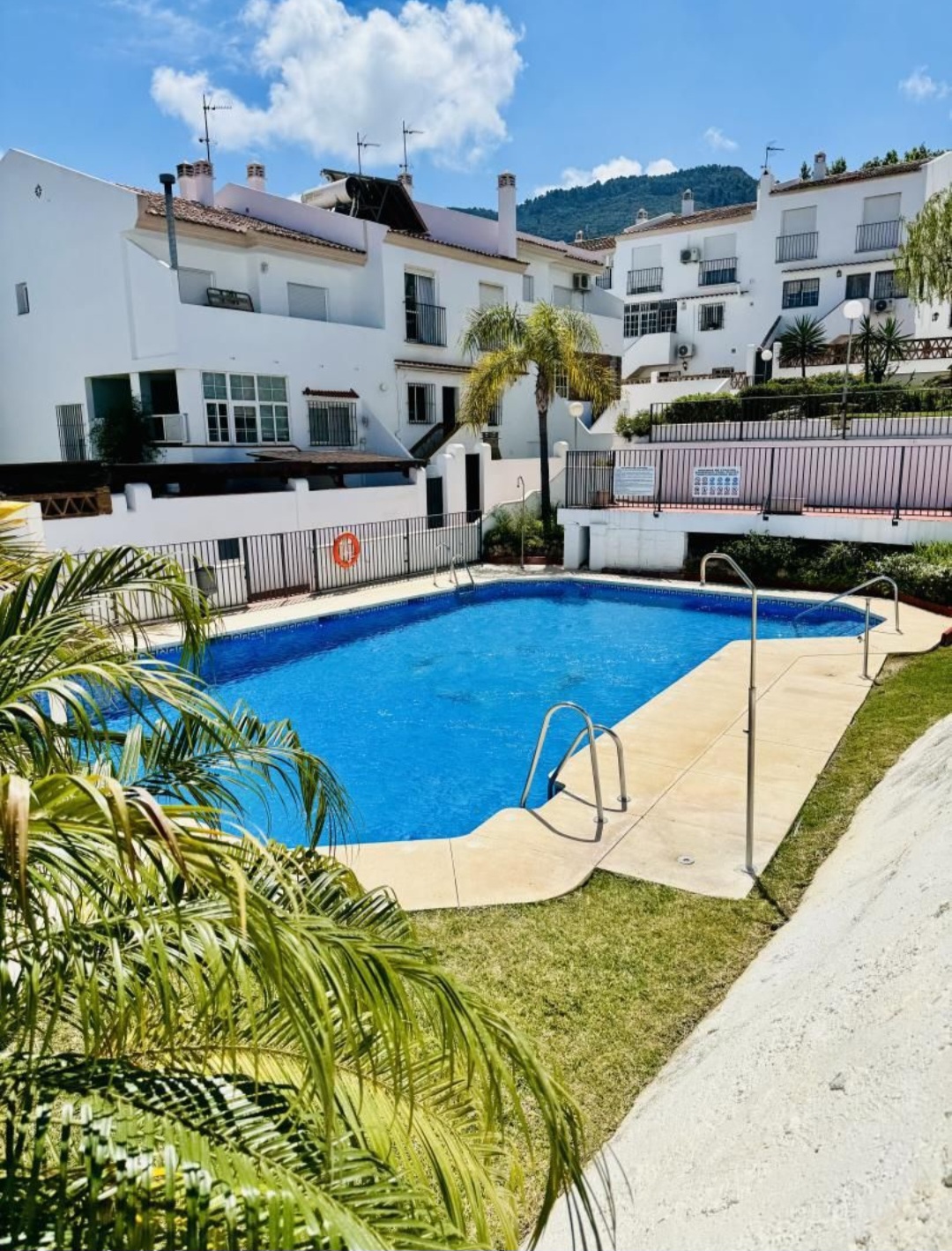 Magnífica vivienda en esquina de 190 m² en Alhaurin de la Torre