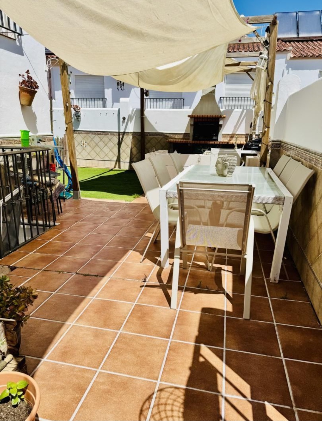 Magnífica vivienda en esquina de 190 m² en Alhaurin de la Torre