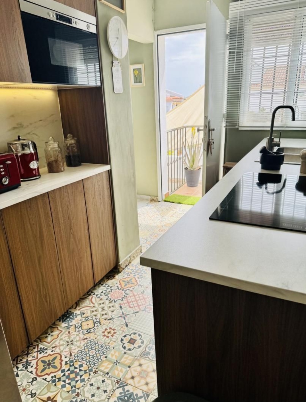 Magnífica vivienda en esquina de 190 m² en Alhaurin de la Torre