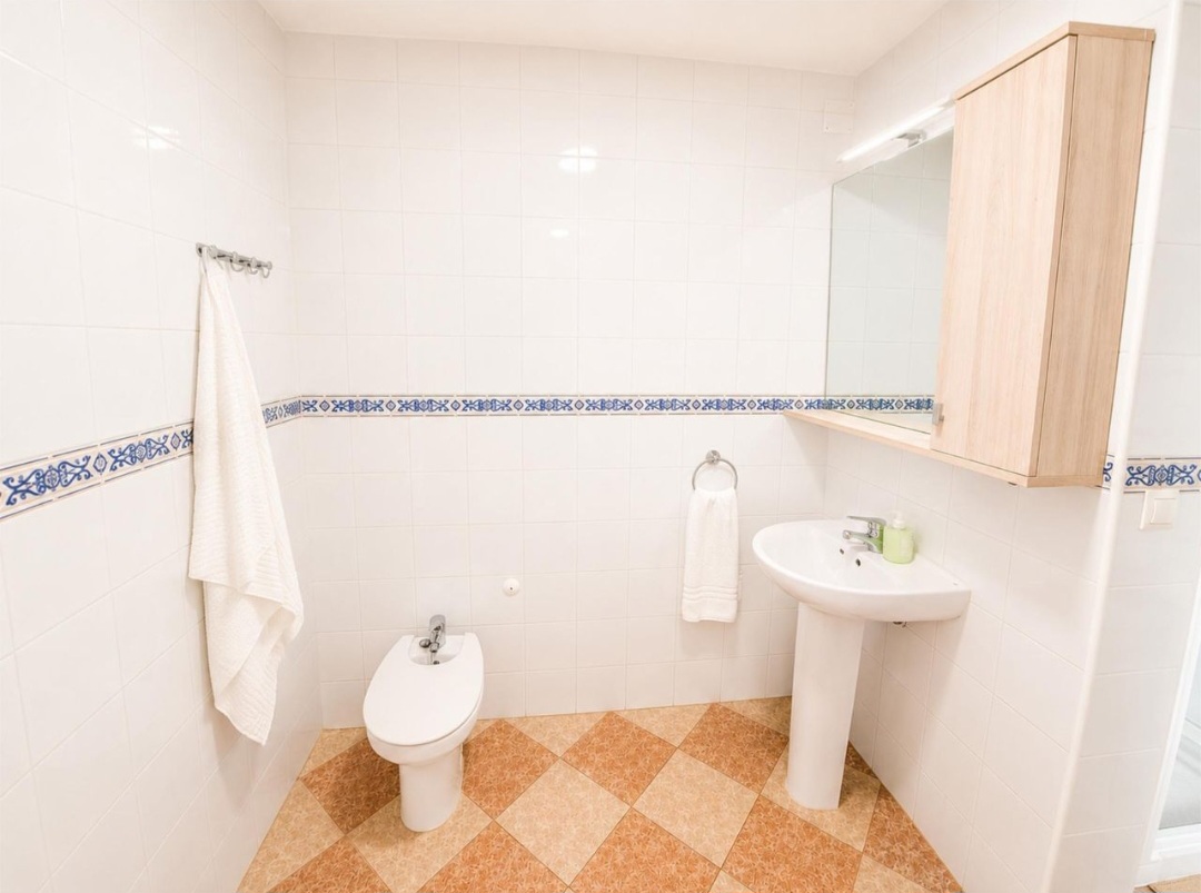 Se alquila precioso piso a estrenar en Villanueva del Rosario