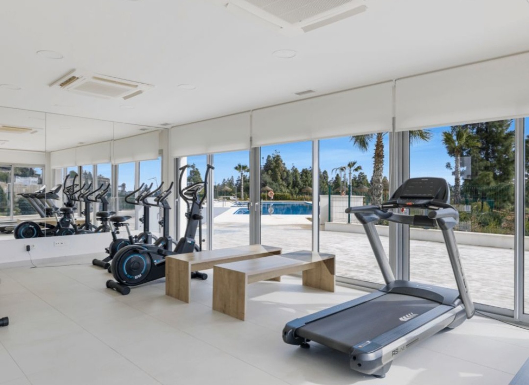 Exclusivo apartamento de lujo prácticamente nuevo con espectacular jardín privado de 128 m²