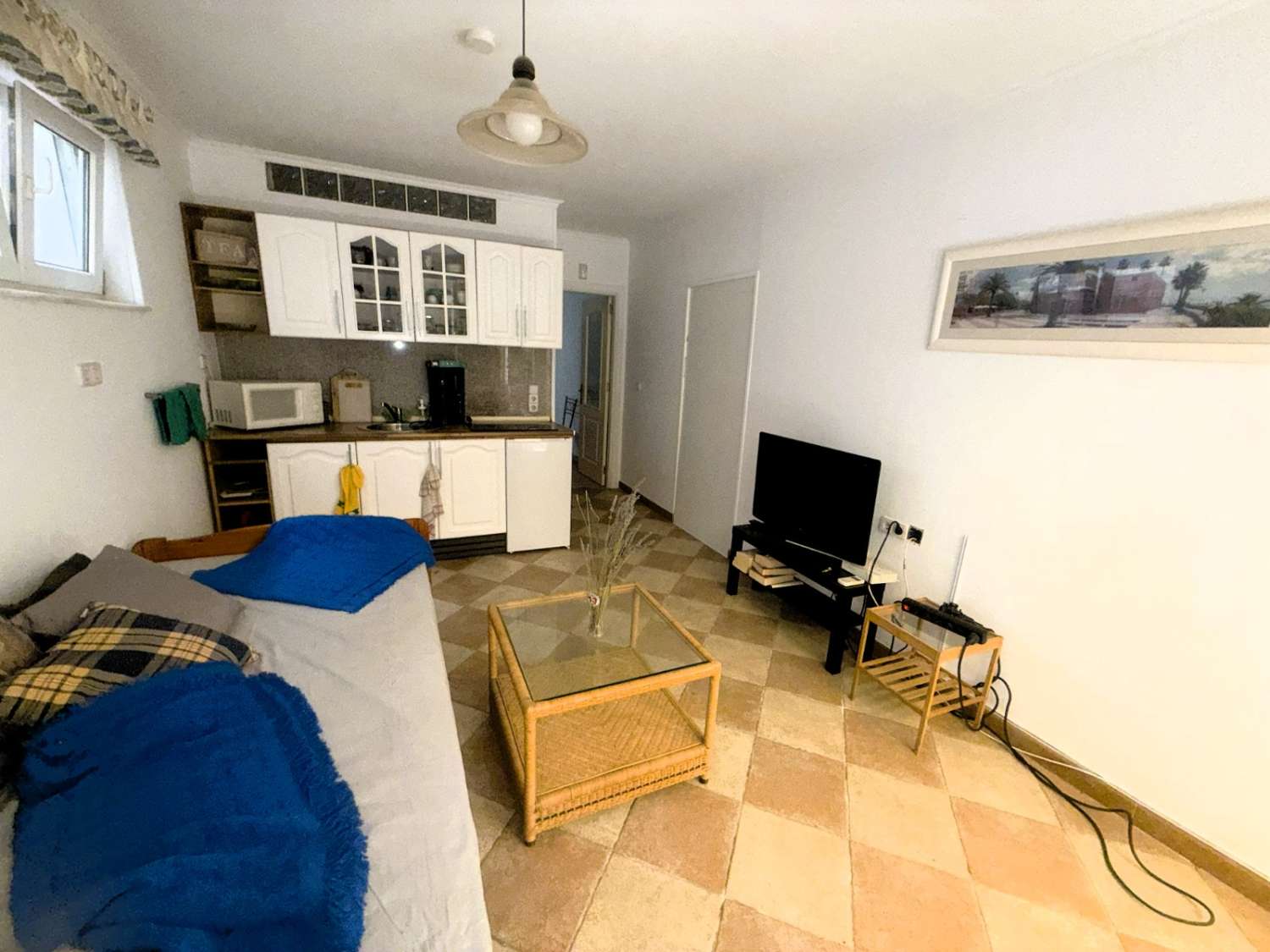 EXCLUSIVA VILLA CON IMPRESIONANTES VISTAS A LA BAHÍA DE MÁLAGA EN PINOS DE ALHAURÍN