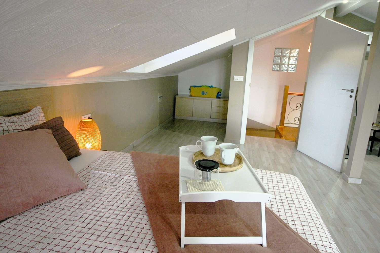 EXCLUSIVA VILLA CON IMPRESIONANTES VISTAS A LA BAHÍA DE MÁLAGA EN PINOS DE ALHAURÍN