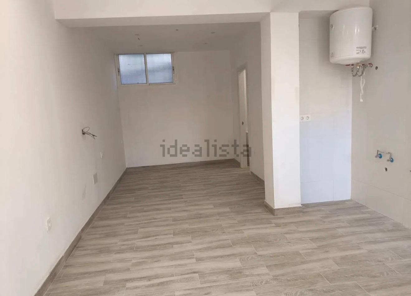 3 Estudios Reformados en el Centro de Torremolinos