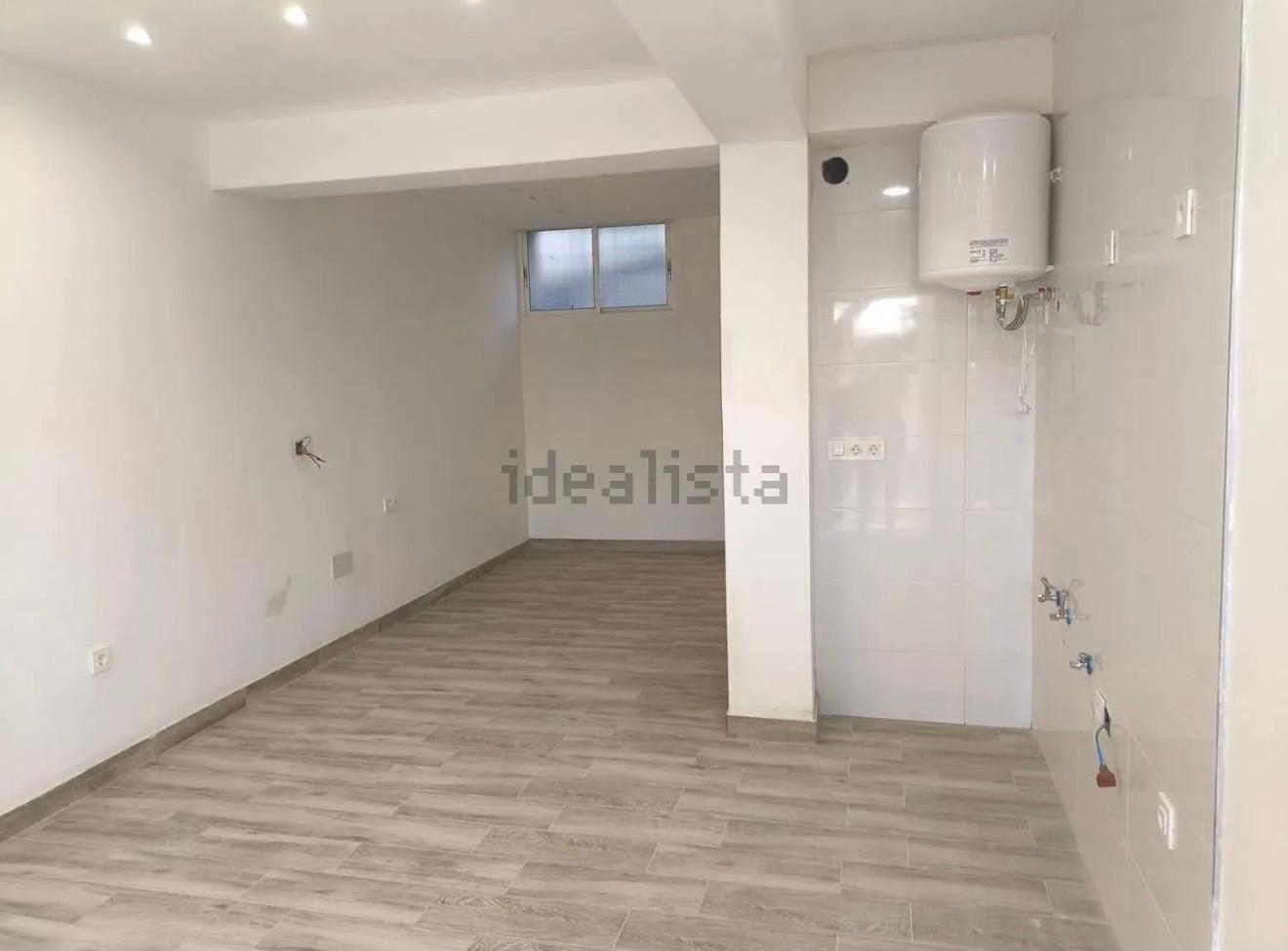 3 Estudios Reformados en el Centro de Torremolinos