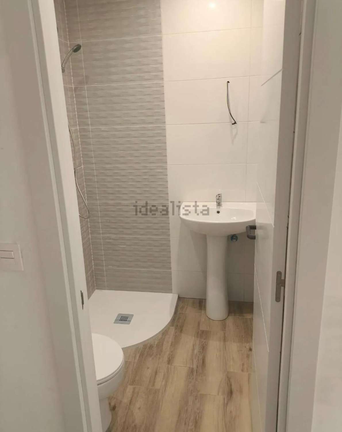 3 Estudios Reformados en el Centro de Torremolinos