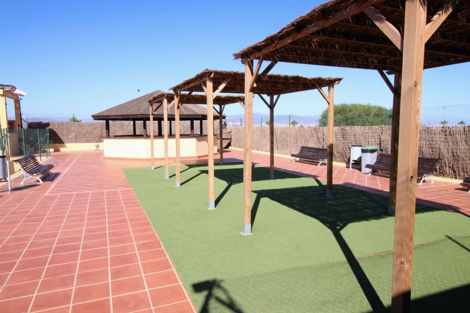 Magnífico dúplex en venta en exclusiva urbanización con piscina y pádel en Alhaurin de la Torre