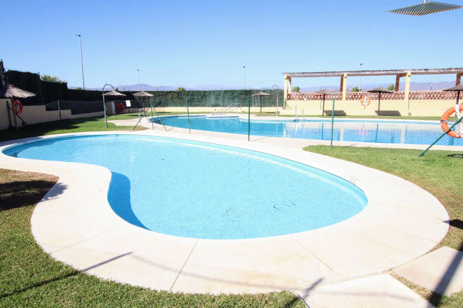 Magnífico dúplex en venta en exclusiva urbanización con piscina y pádel en Alhaurin de la Torre
