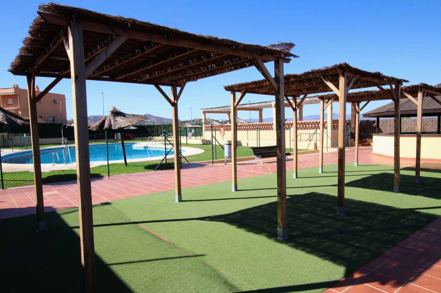 Magnífico dúplex en venta en exclusiva urbanización con piscina y pádel en Alhaurin de la Torre