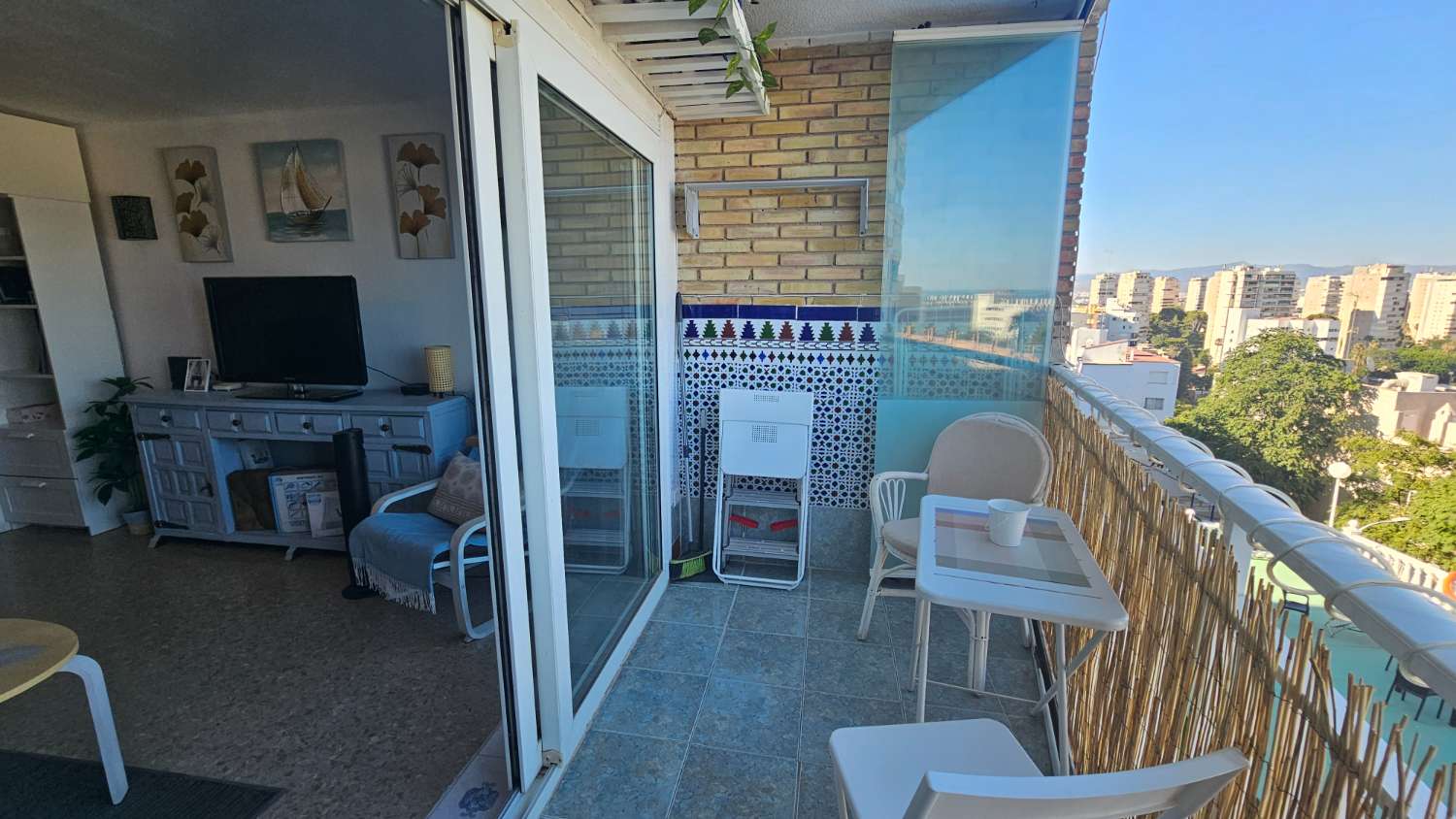 Estudio con impresionantes vistas frontales al mar en Bajondillo, Torremolinos