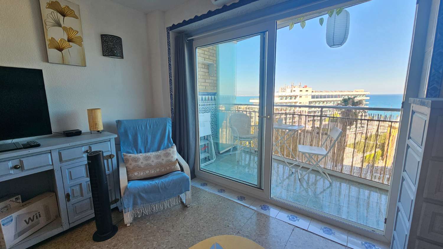 Estudio con impresionantes vistas frontales al mar en Bajondillo, Torremolinos