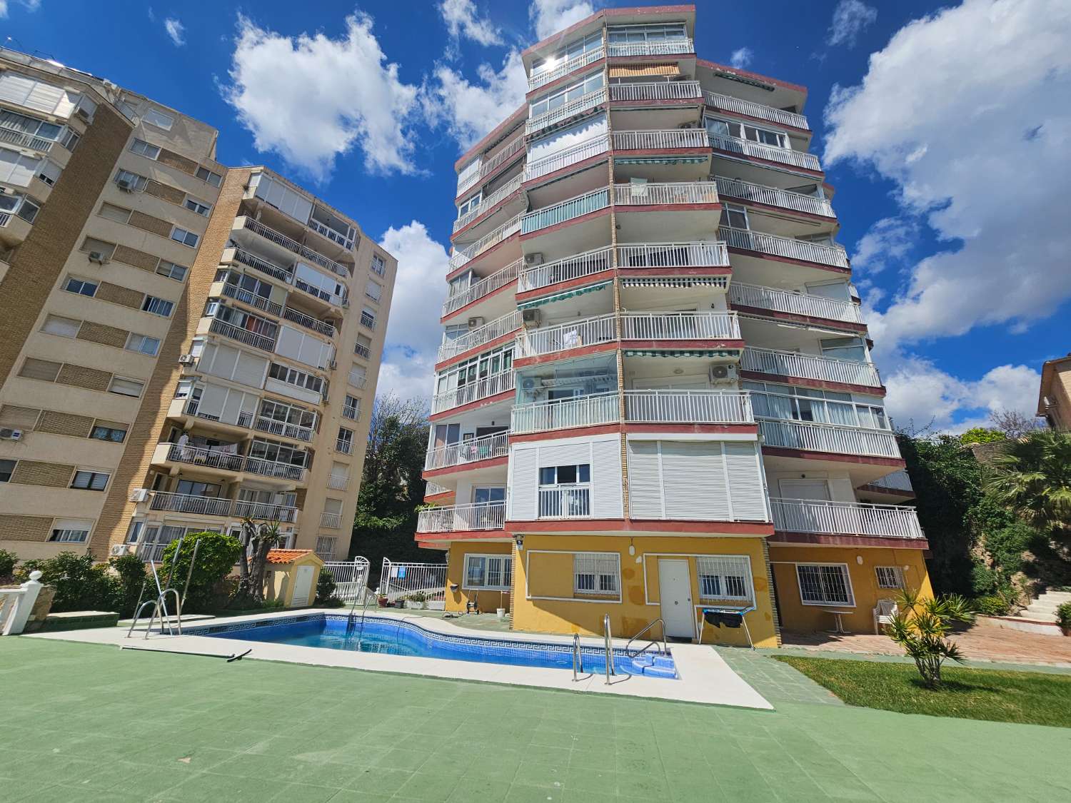 Estudio con impresionantes vistas frontales al mar en Bajondillo, Torremolinos