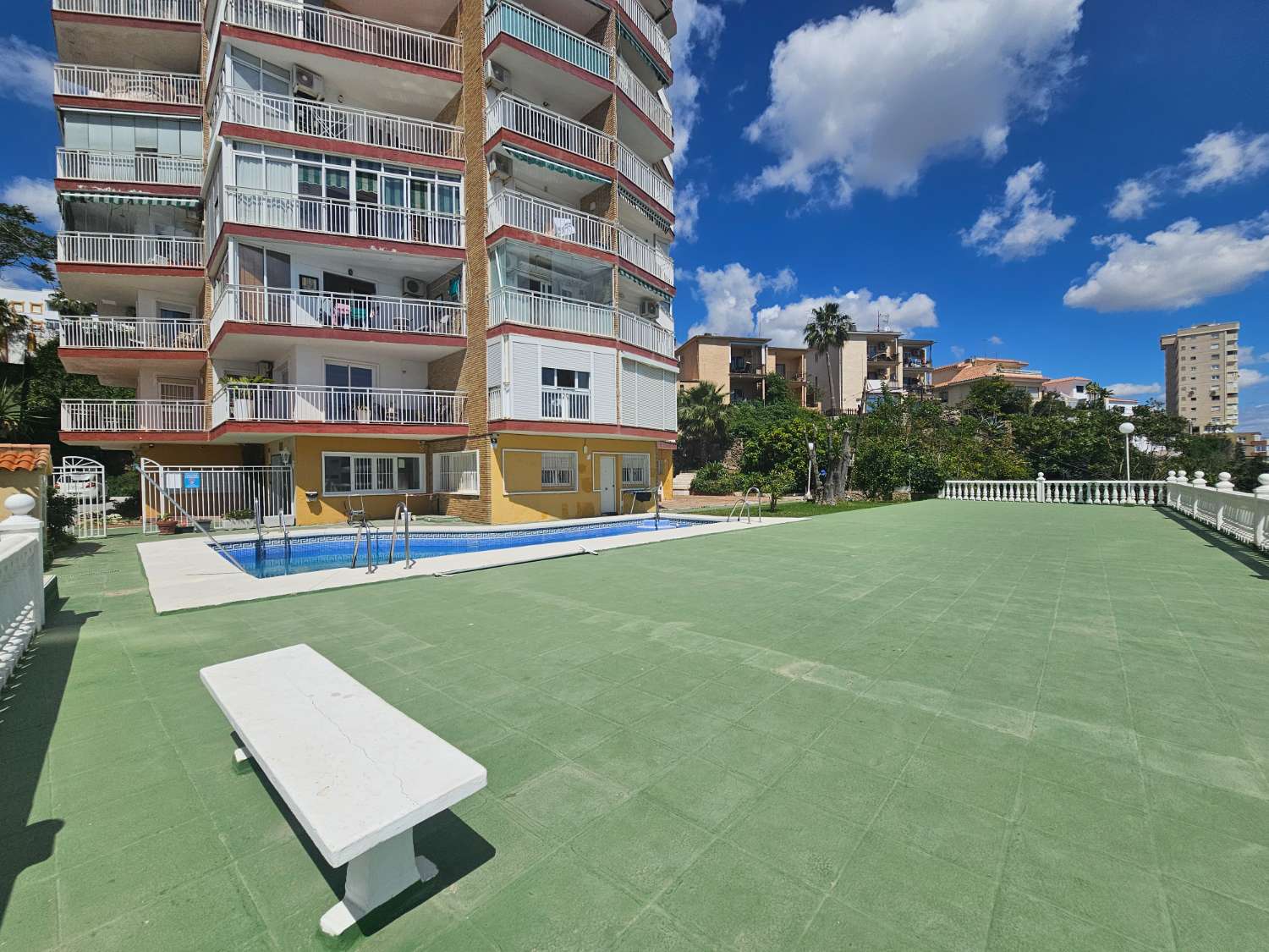 Estudio con impresionantes vistas frontales al mar en Bajondillo, Torremolinos