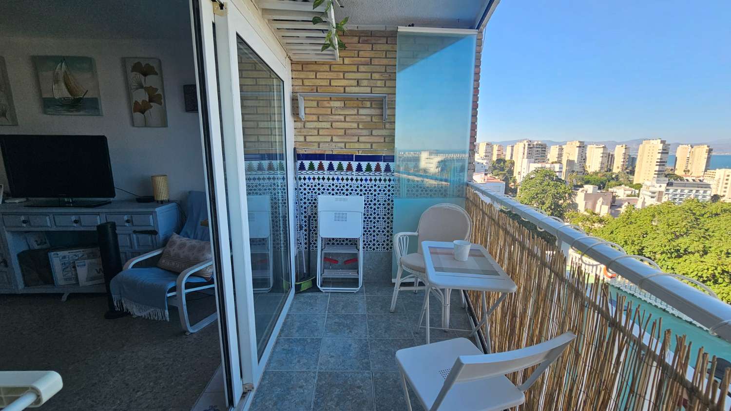 Estudio con impresionantes vistas frontales al mar en Bajondillo, Torremolinos