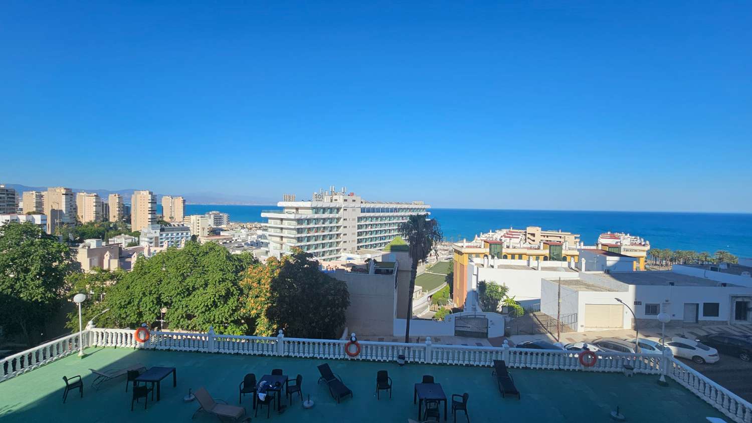 Estudio con impresionantes vistas frontales al mar en Bajondillo, Torremolinos