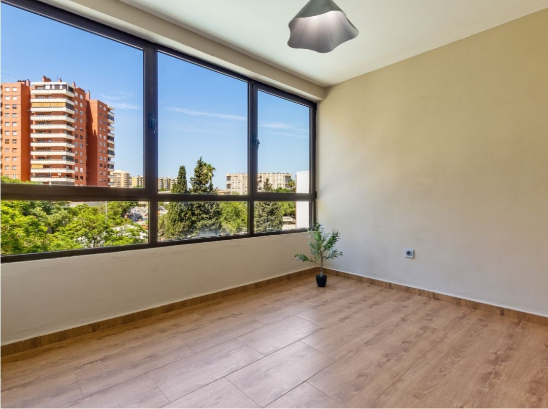 Piso en venta en Málaga | Luz, amplitud y una ubicación privilegiada junto a El Corte Inglés
