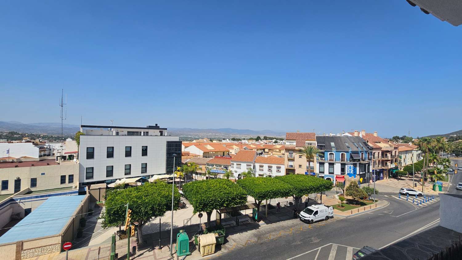 Amplio piso en pleno centro de Alhaurín de la Torre