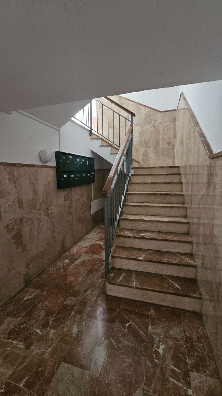 Amplio piso en pleno centro de Alhaurín de la Torre