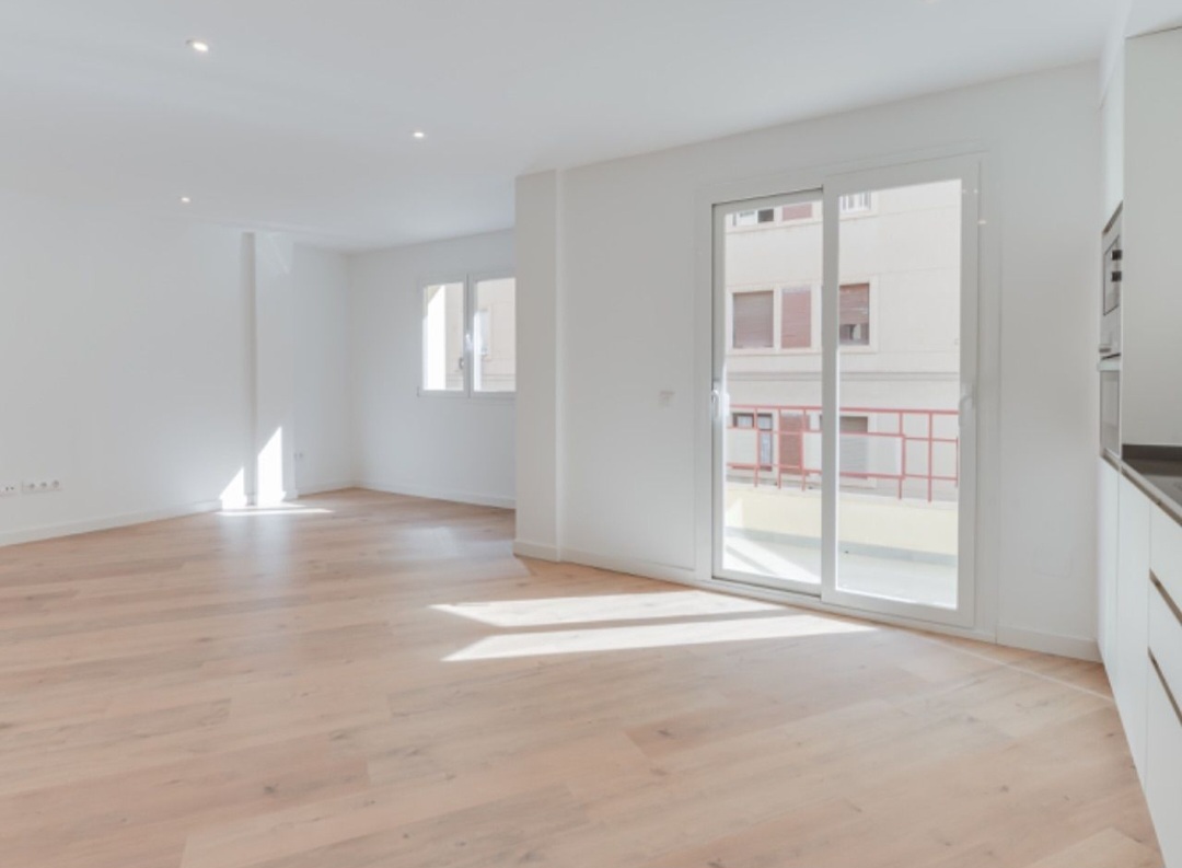Vivienda reformada con licencia turística en pleno Soho de Málaga