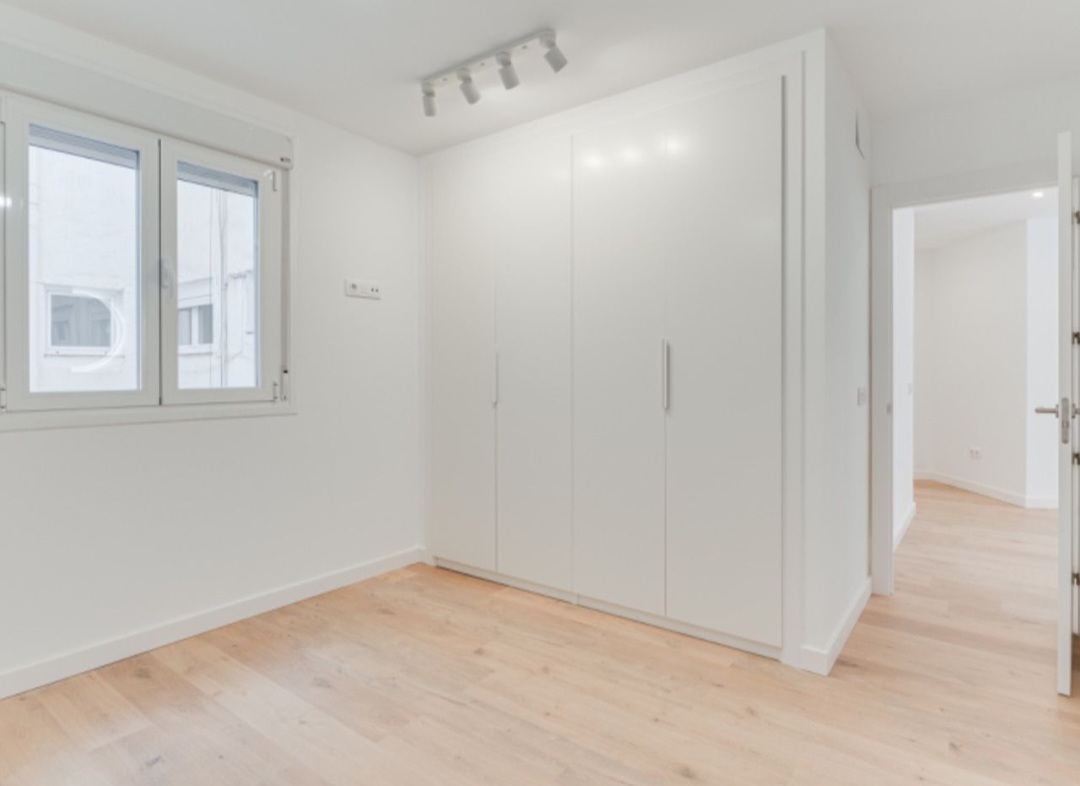 Vivienda reformada con licencia turística en pleno Soho de Málaga