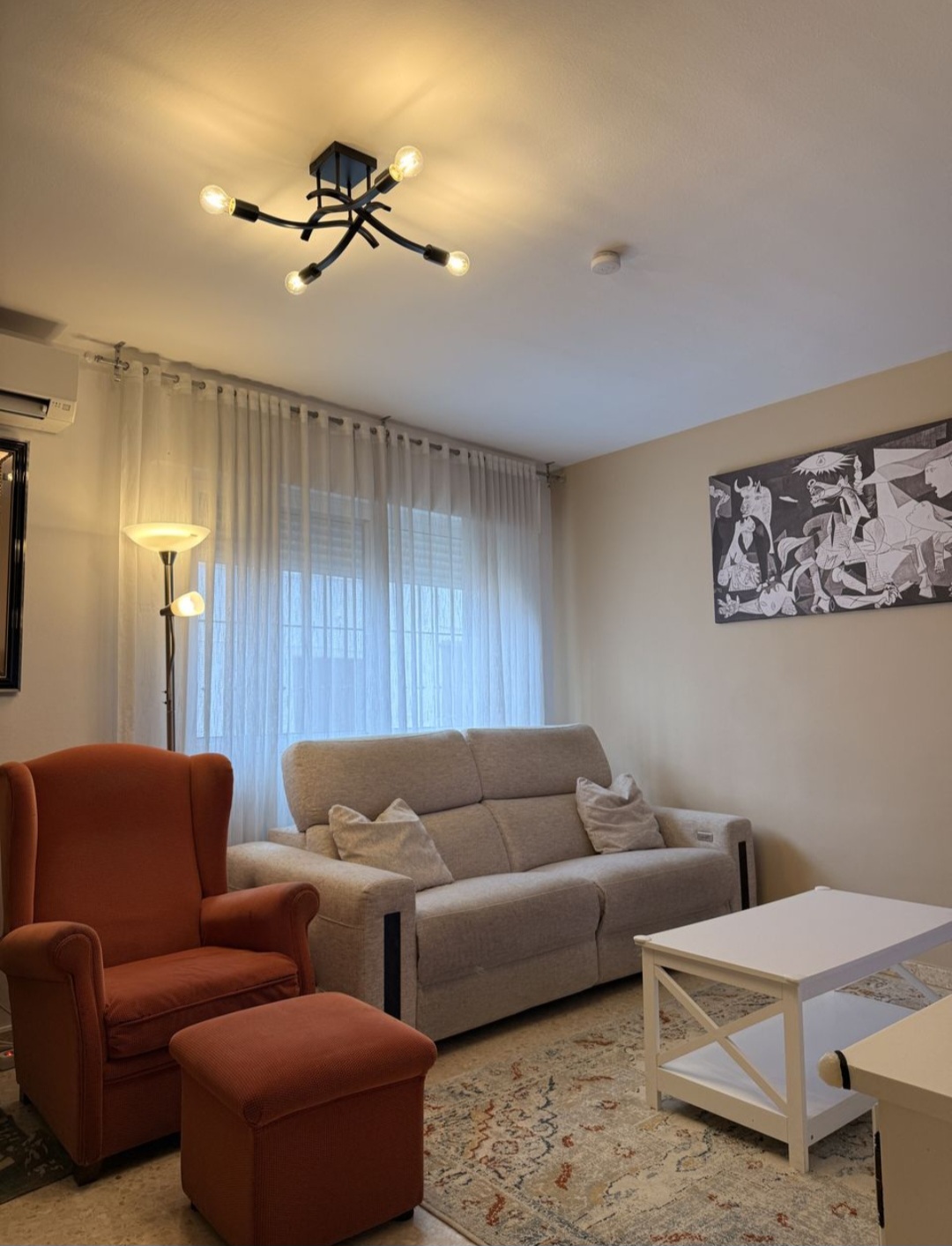 Casa en el centro de Coín, lista para entrar a vivir