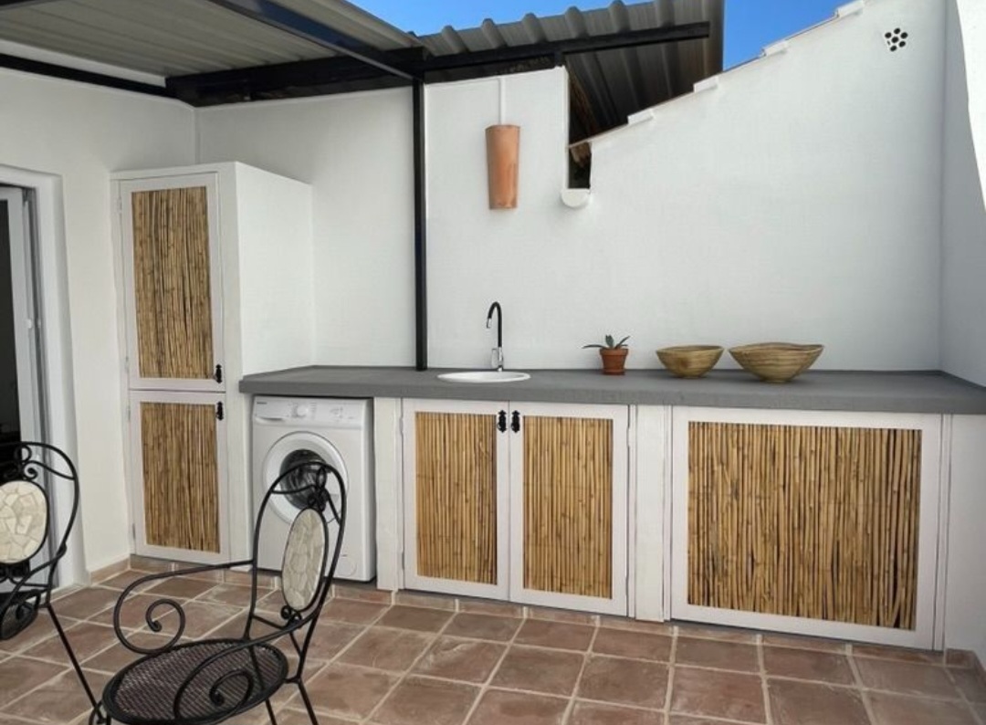 CASA DE PUEBLO TOTALMENTE REFORMADA Y LISTA PARA ENTRAR A VIVIR EN BENAMARGOSA