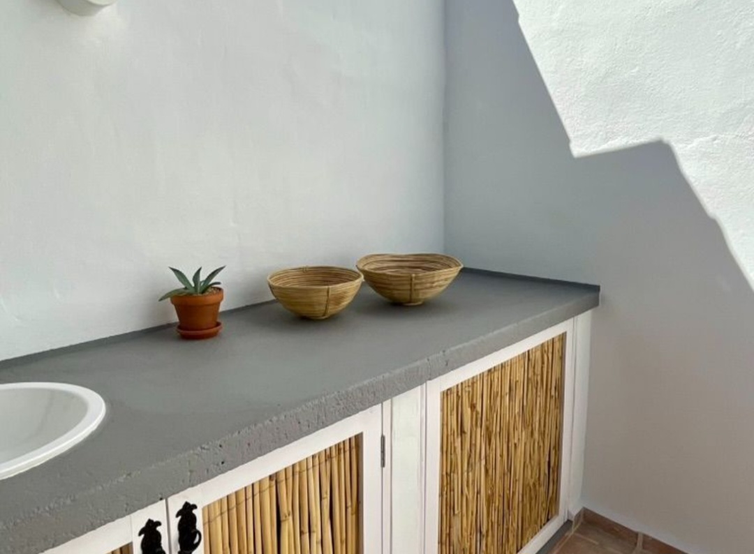 CASA DE PUEBLO TOTALMENTE REFORMADA Y LISTA PARA ENTRAR A VIVIR EN BENAMARGOSA