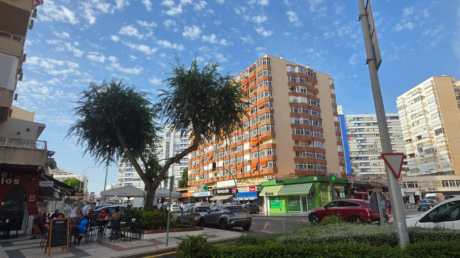 Estudio en el centro de Torremolinos con vistas al mar