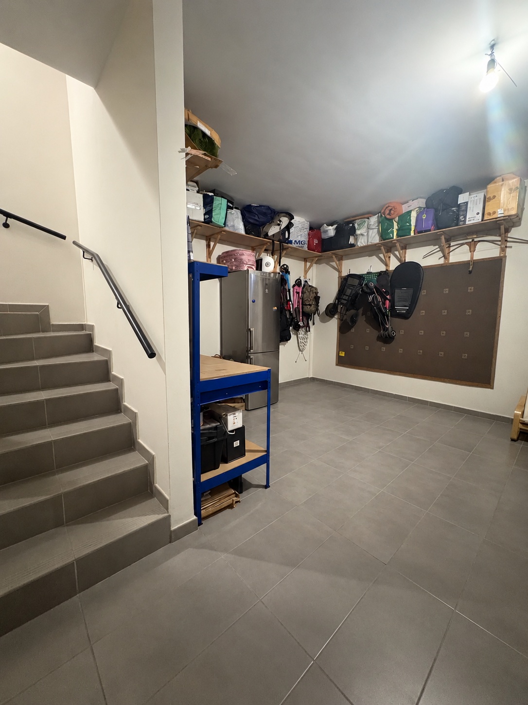 VIVIENDA UNIFAMILIAR CON TERRAZAS, SÓTANO Y DOS PLAZAS DE GARAJE EN CHURRIANA – MÁLAGA