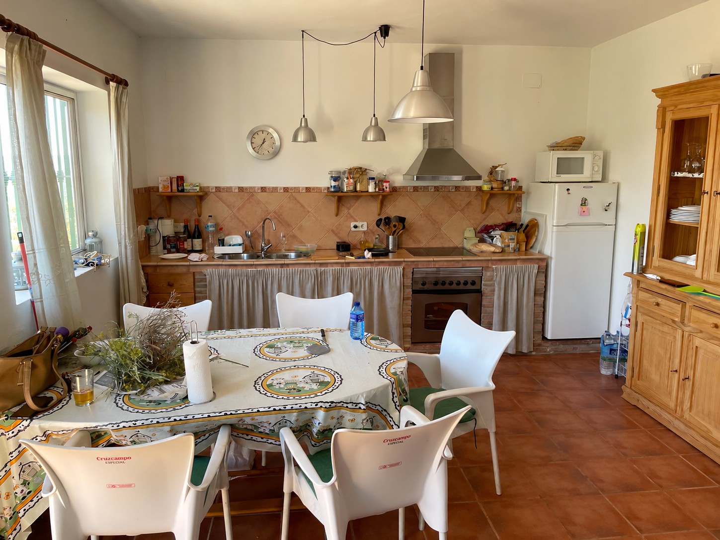 CASA DE CAMPO CON PARCELA, GARAJE Y ESPECTACULARES VISTAS EN COLMENAR – MÁLAGA
