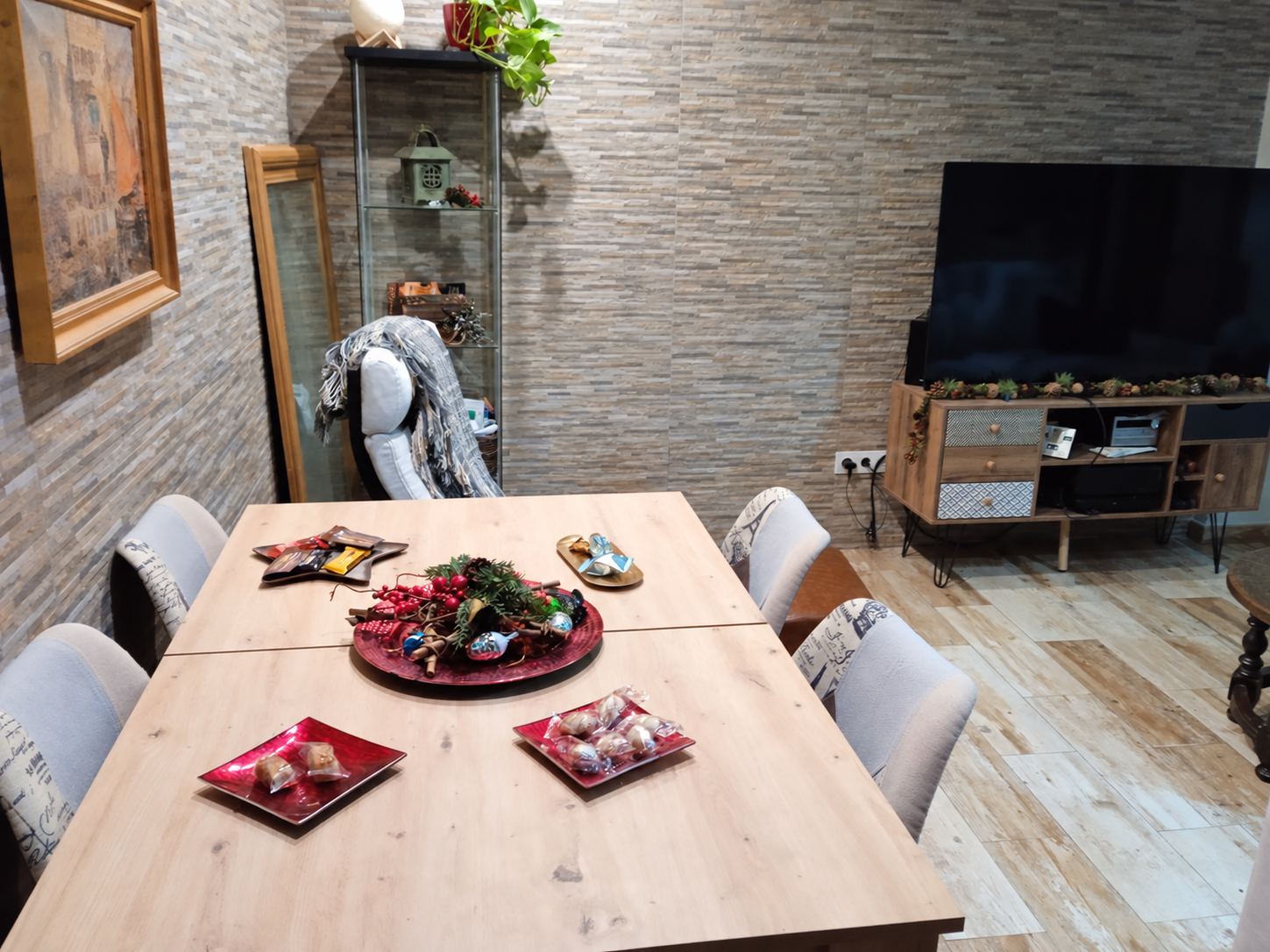 Apartamento con terraza y patio en Arroyo de la Miel
