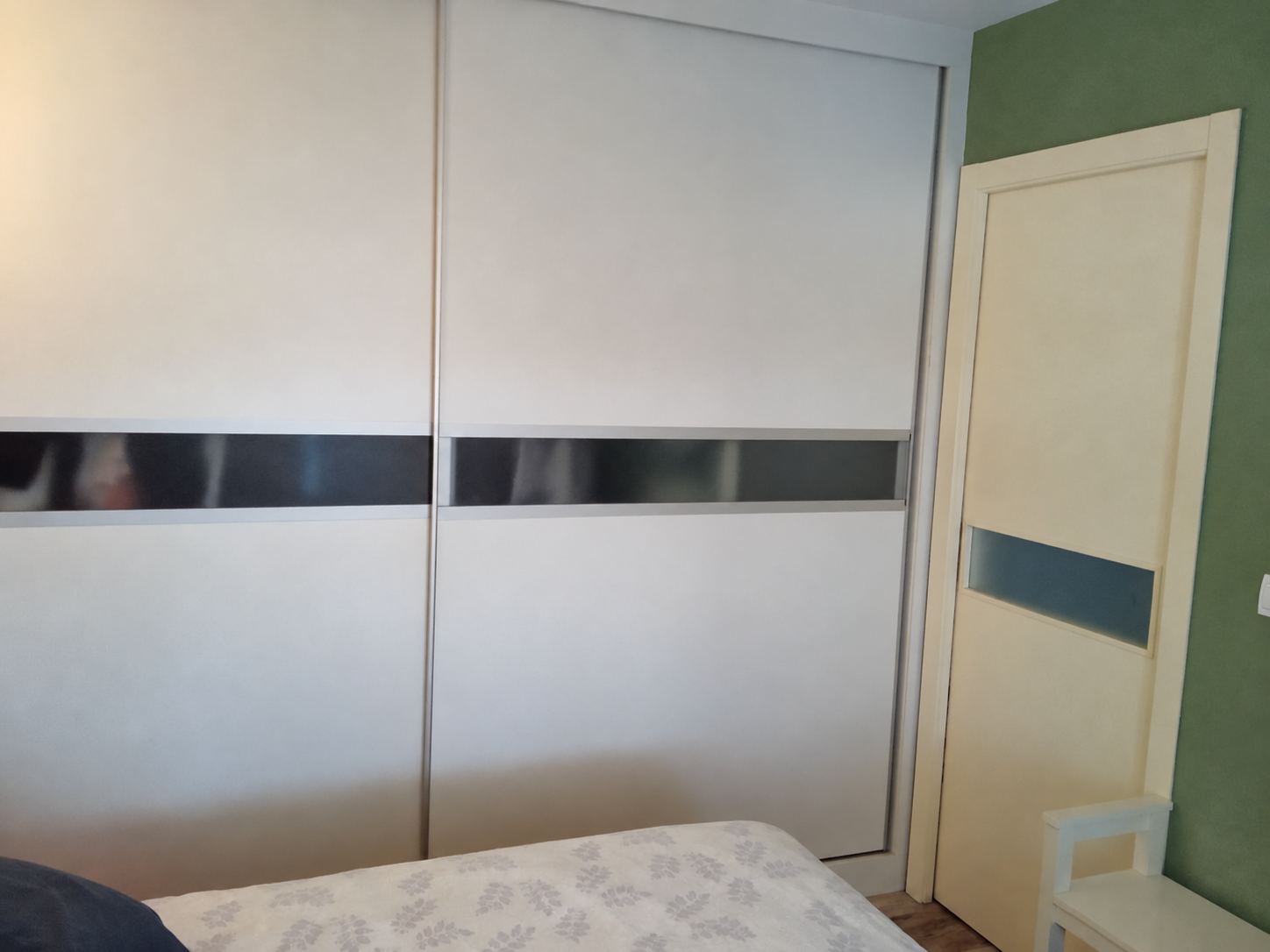 Apartamento con terraza y patio en Arroyo de la Miel