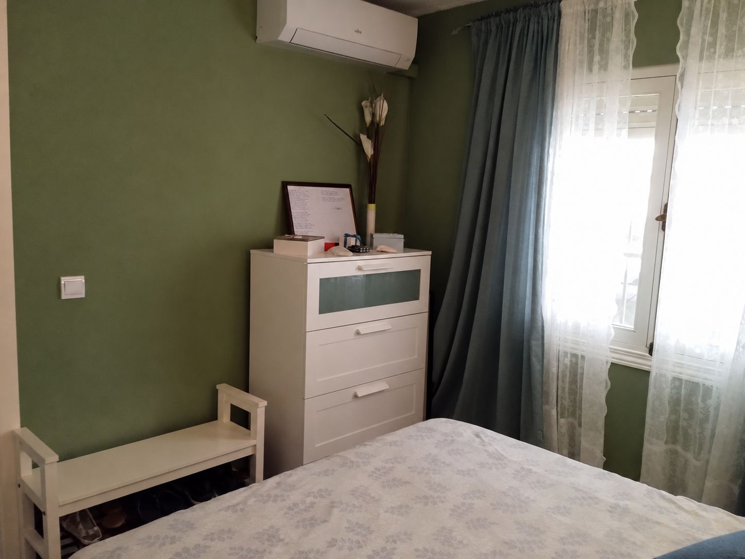 Apartamento con terraza y patio en Arroyo de la Miel