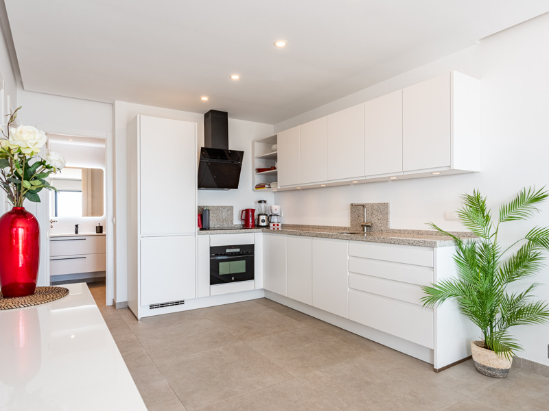 APARTAMENTO REFORMADO CON ESPECTACULARES VISTAS AL MAR EN RIVIERA DEL SOL – MIJAS COSTA