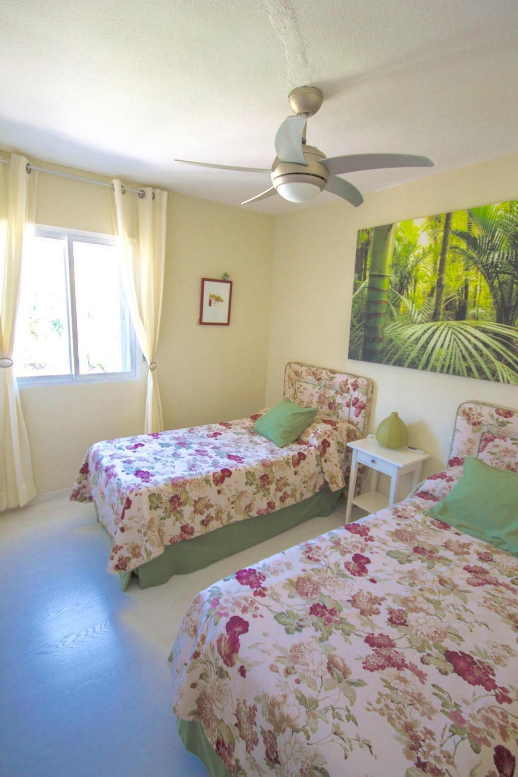 Apartment with 2 bedrooms near the beach