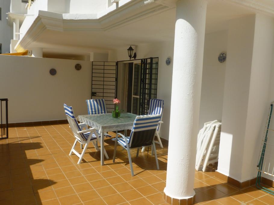 Pieni huoneisto loma La Carihuela - Los Nidos (Torremolinos)