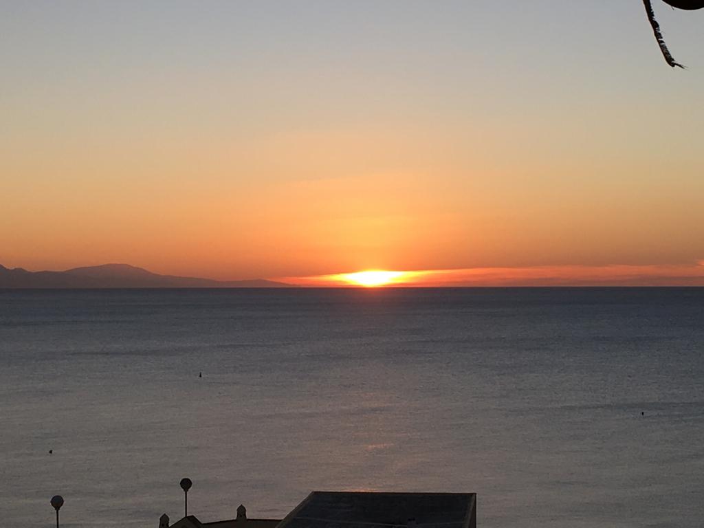 Apartment mit Meerblick und direktem Zugang zum Strand in Santa Clara