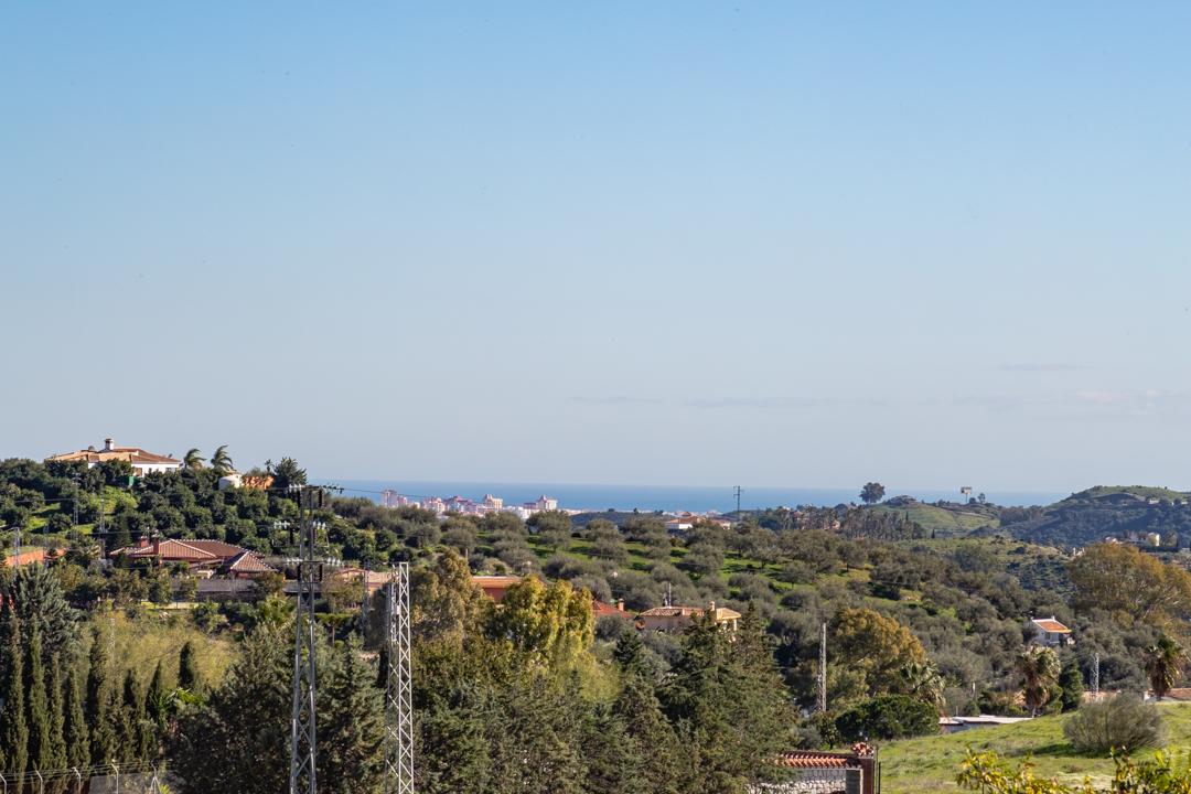 Große Villa zum Verkauf in Mijas