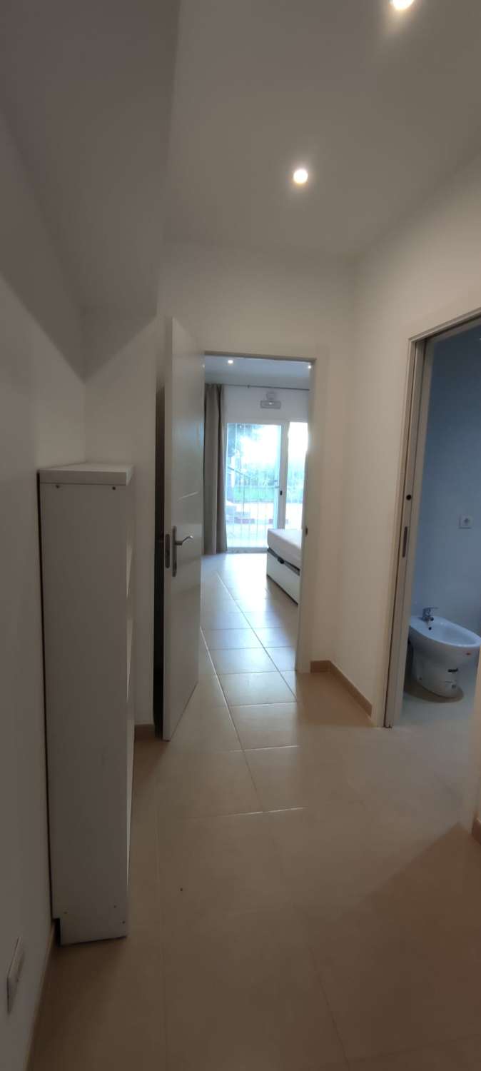 Apartament de vacances in La Carihuela - Los Nidos (Torremolinos)