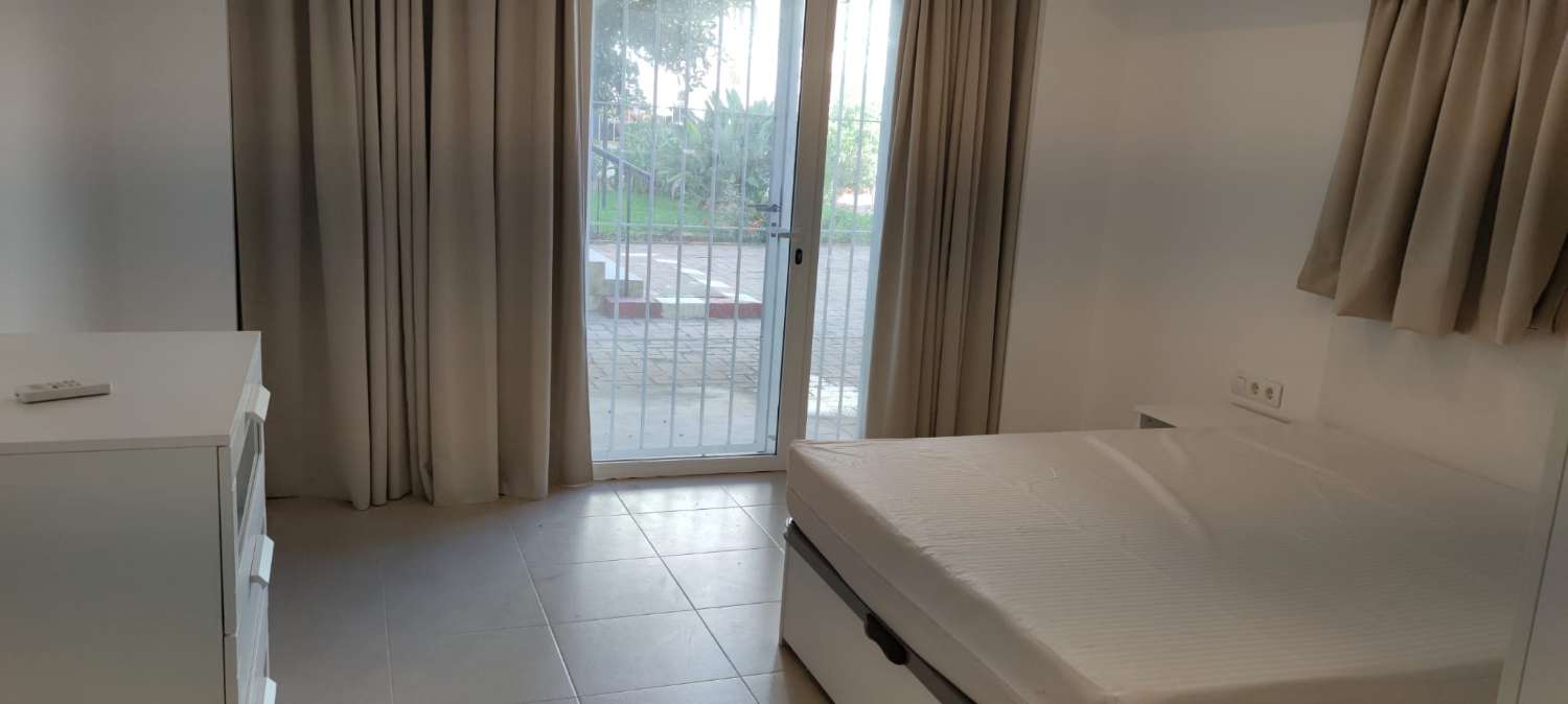Apartment for holidays in La Carihuela - Los Nidos (Torremolinos)